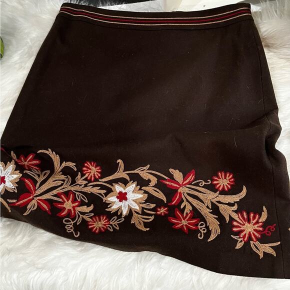 NEW Ann Taylor Loft Wool Classic Tailored Embroidered Floral A-line Skirt 4P - Picture 9 of 14